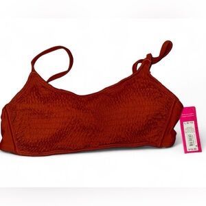 Seamless Textured swim top size large with tags